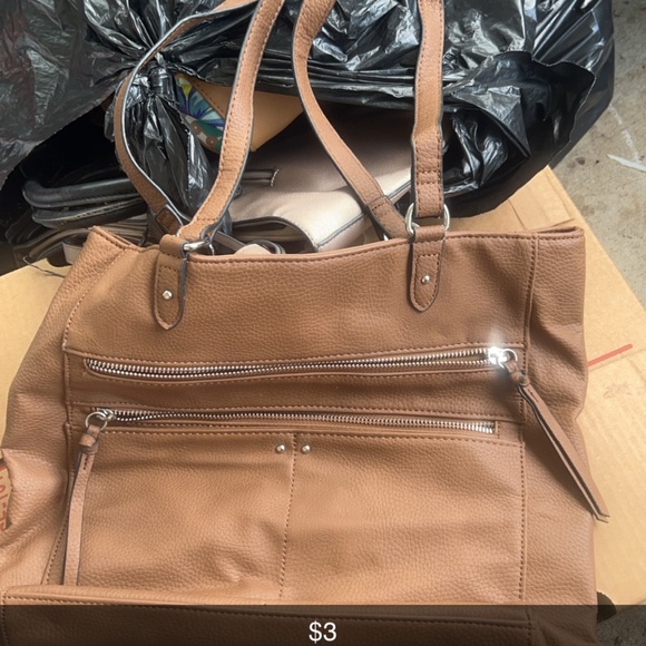 Purses/wallets - Picture 11 of 16